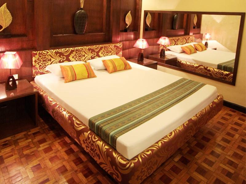 Hotel 2016 Манила Номер фото