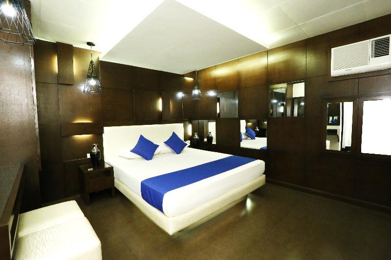 Hotel 2016 Манила Экстерьер фото